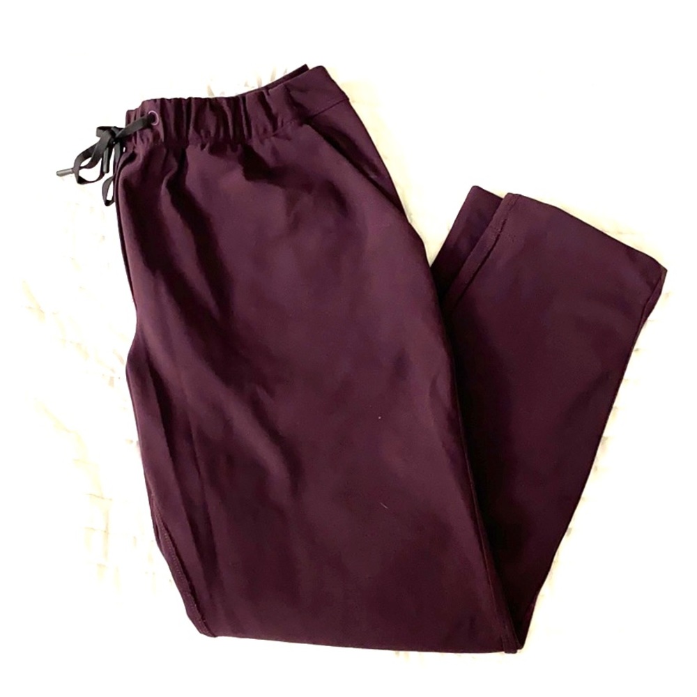 🍋 Lululemon on the fly pants size 6